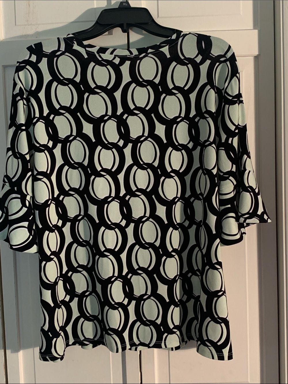 Worthington Black & Pastel Green Circle-Print Bell Sleeve Blouse - Picture 5 of 7